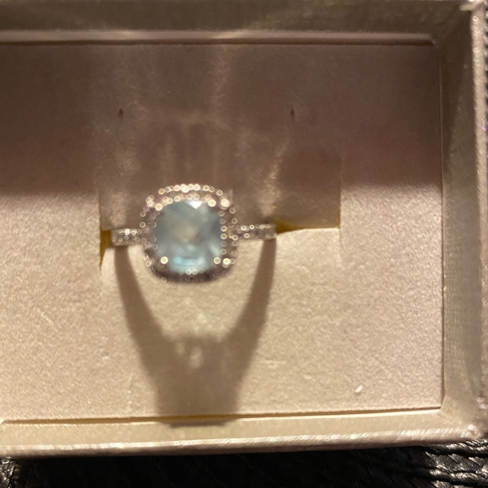 Blue topaz & Diamond sterling silver ring sz7